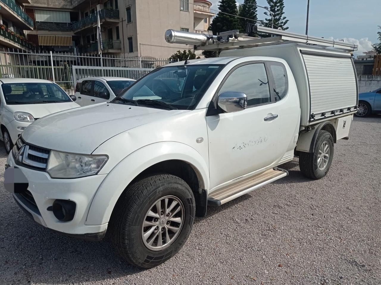 Mitsubishi L200 2.5 DI-D/178CV DPF-2014