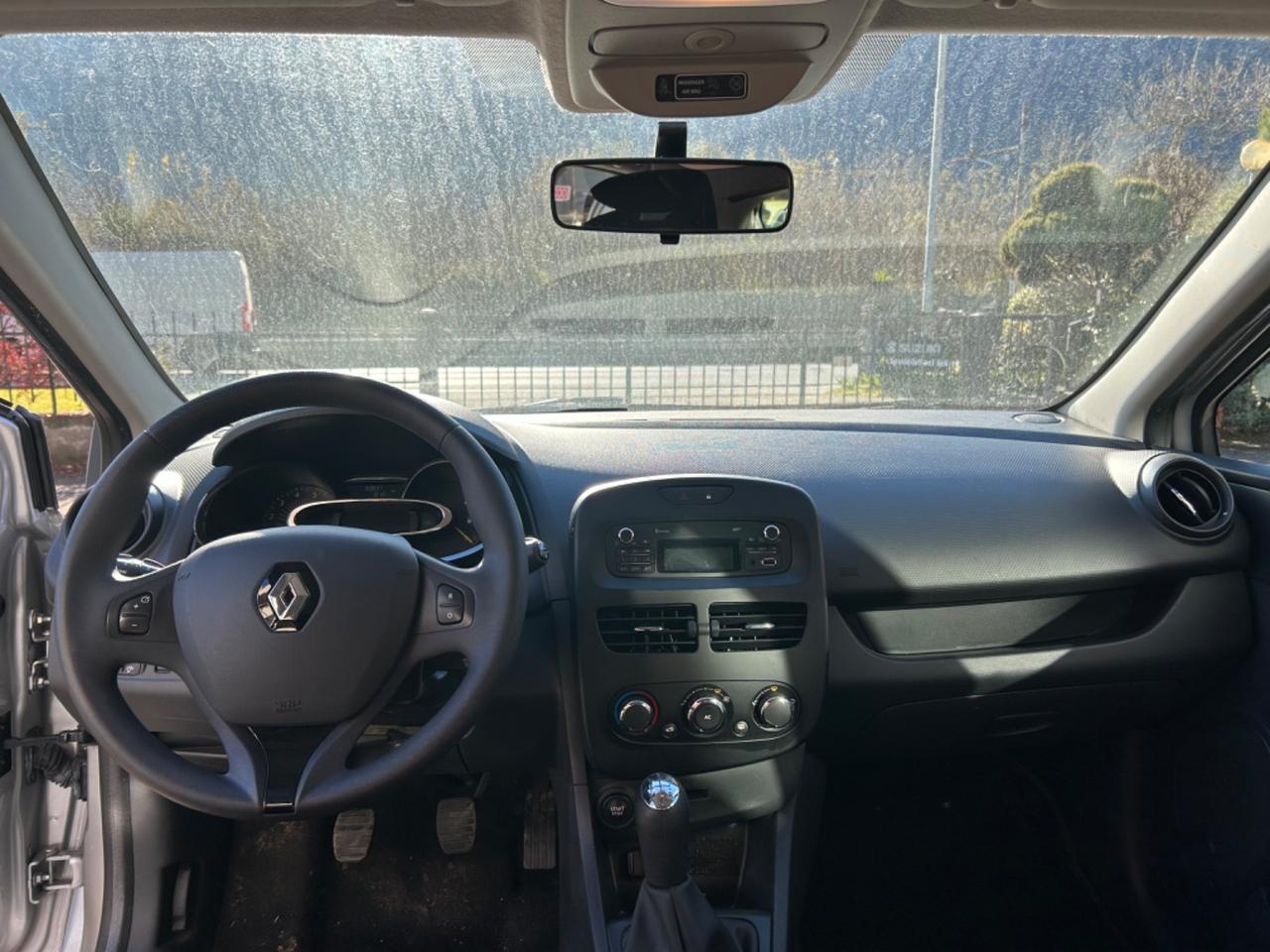 Renault Clio 1.5 dCi 8V 75CV 5 porte Wave