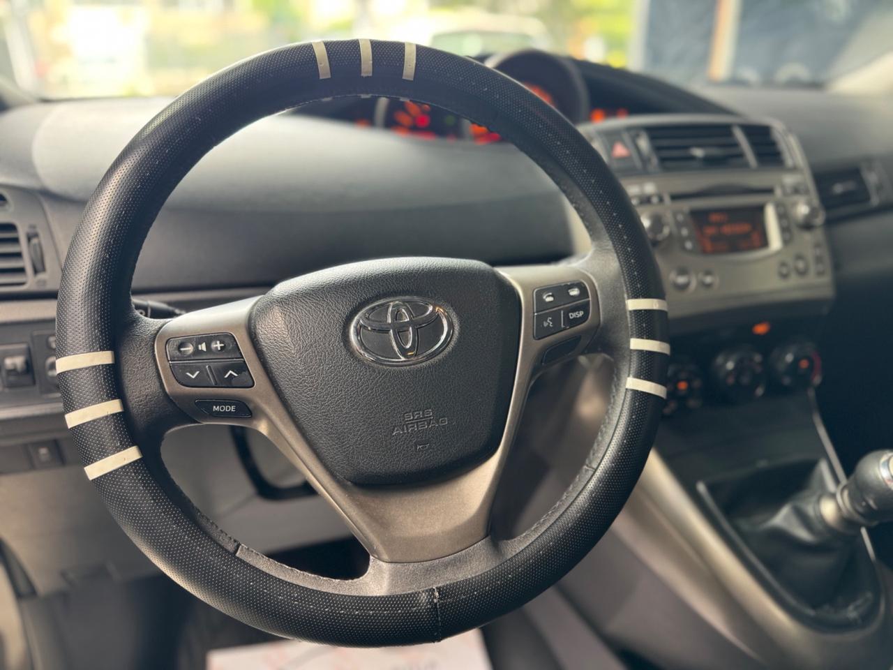Toyota Verso 2.0 D Sol