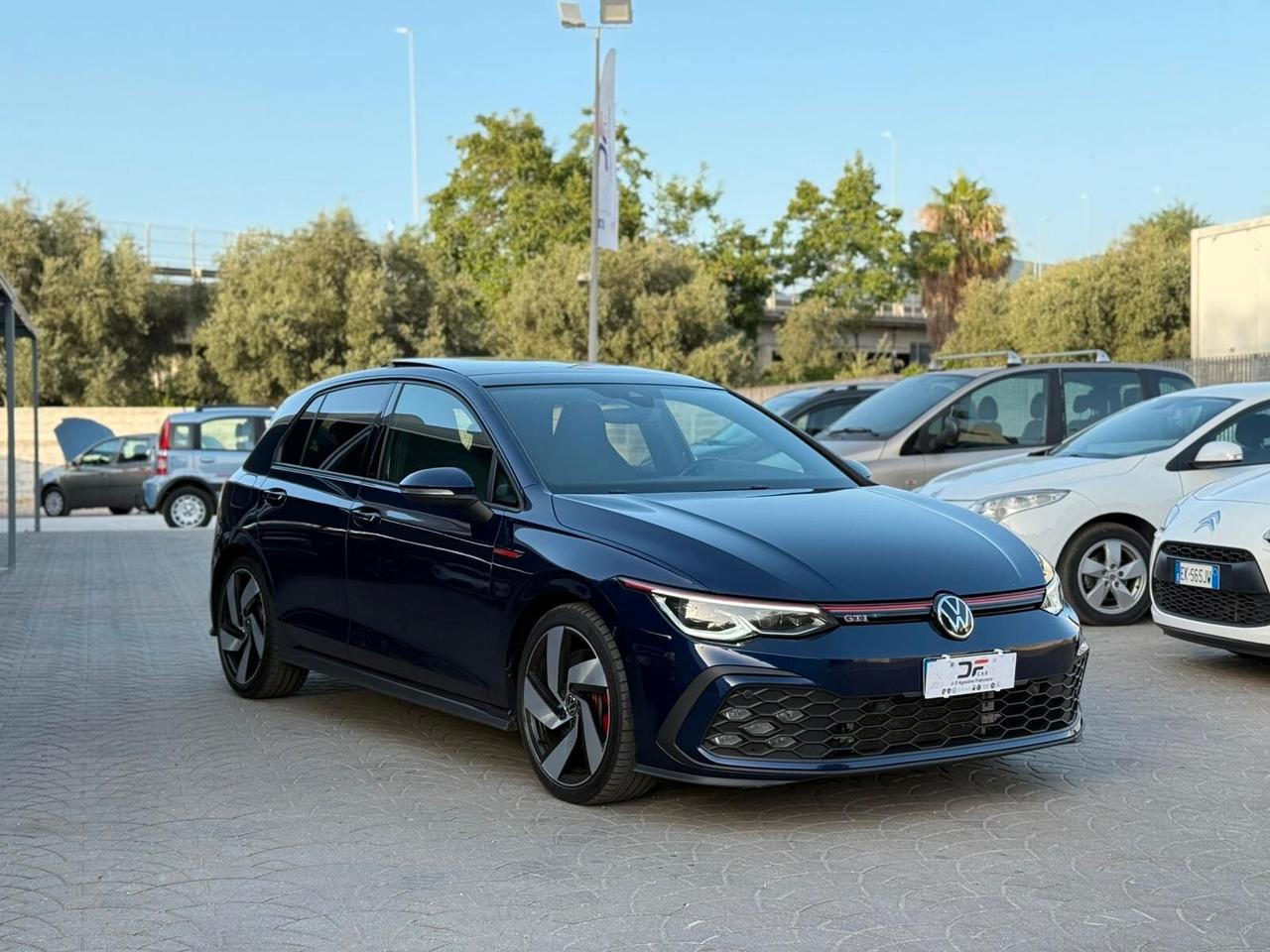 Volkswagen Golf GTI 2.0 DSG TETTO APRIBILE