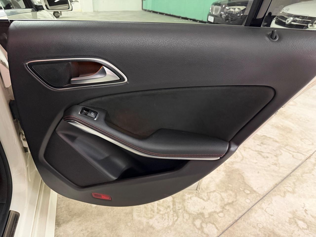 Mercedes-benz CLA 200 CDI Premium