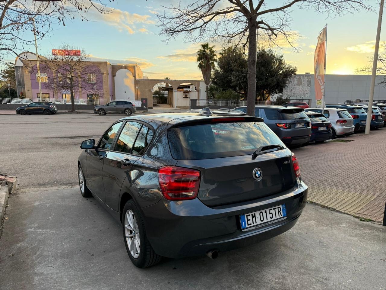 Bmw 116i 5p.