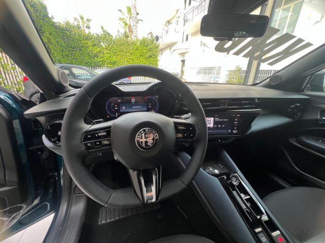 ALFA ROMEO Junior 1.2 145 CV Hybrid eDCT6 tua da ?289,00