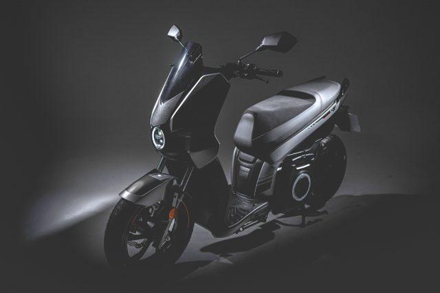 SILENCE S01 +PLUS e-scooter 125