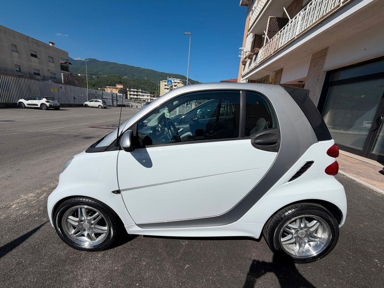 Smart ForTwo 800 40 kW cabrio passion cdi (servosterzo)