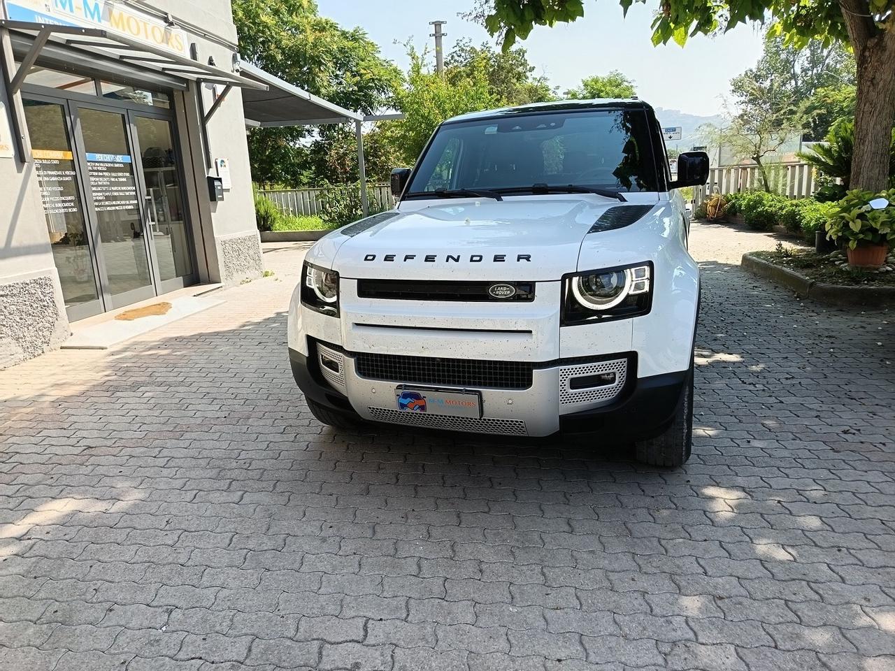 LAND ROVER Defender 110 3.0D 200 CV AWD Dyn.SE