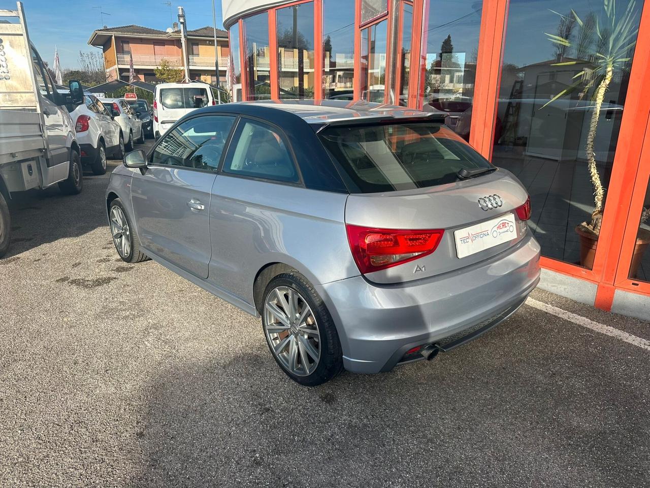 Audi A1 1.2 TFSI S-line