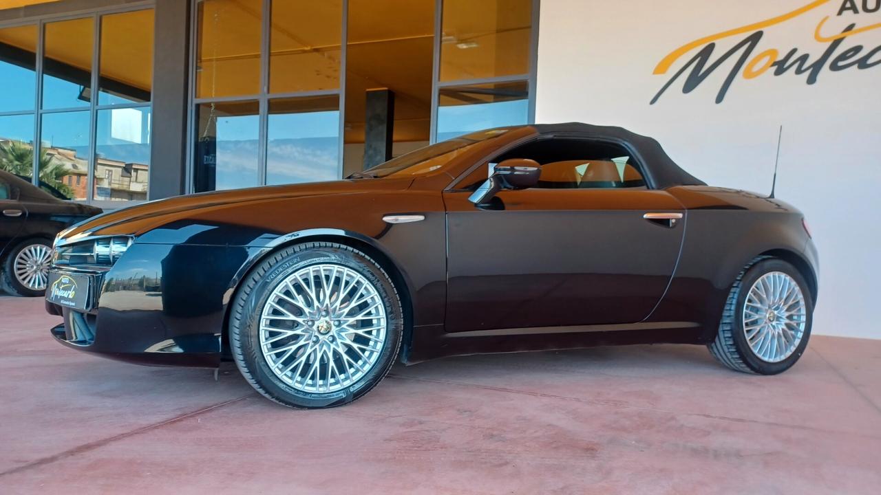 Alfa Romeo Spider 2.4 JTDm Exclusive