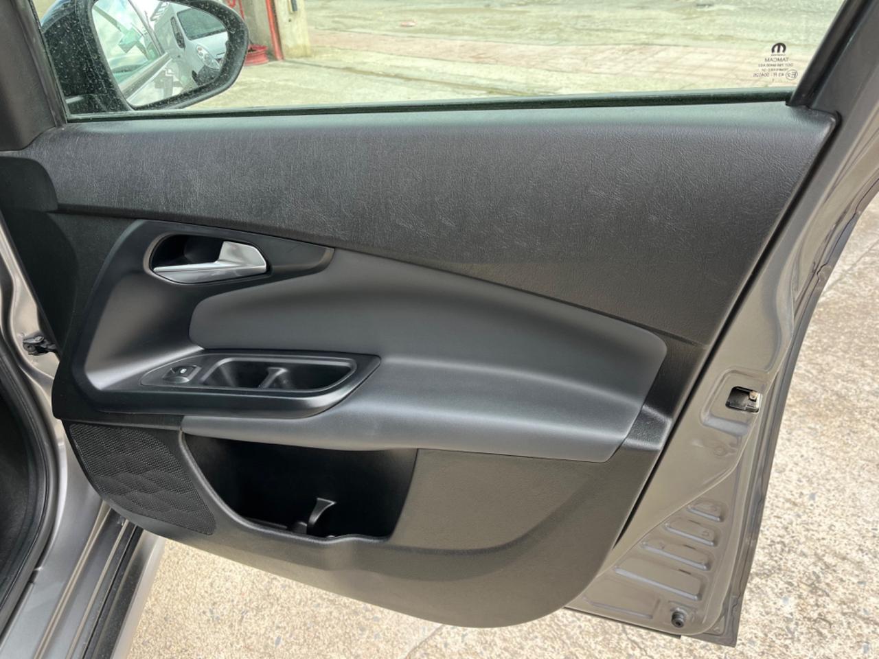 Fiat Tipo 1.6 Mjt S&S 5 porte Cross