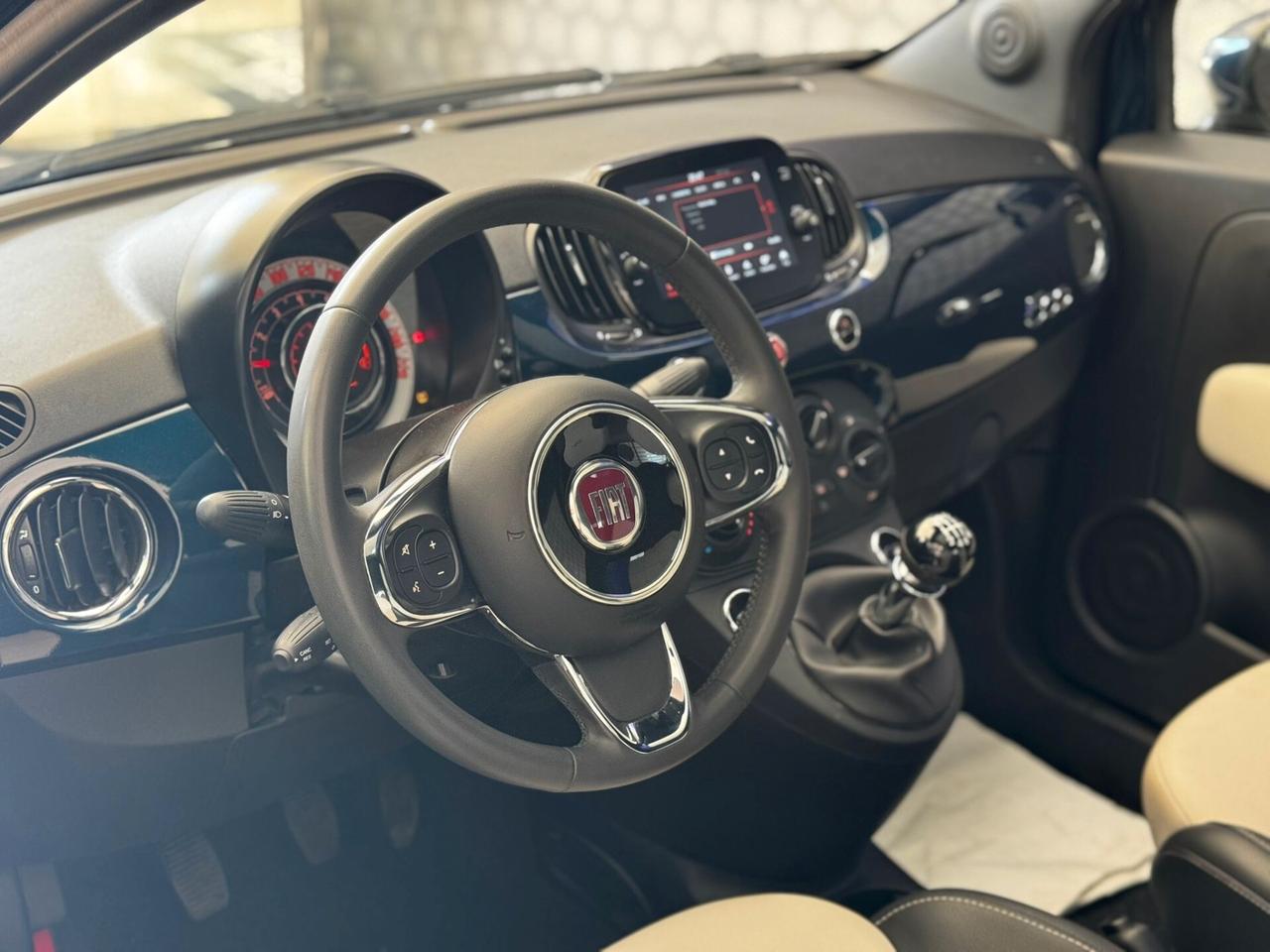 Fiat 500 1.0 Hybrid Dolcevita