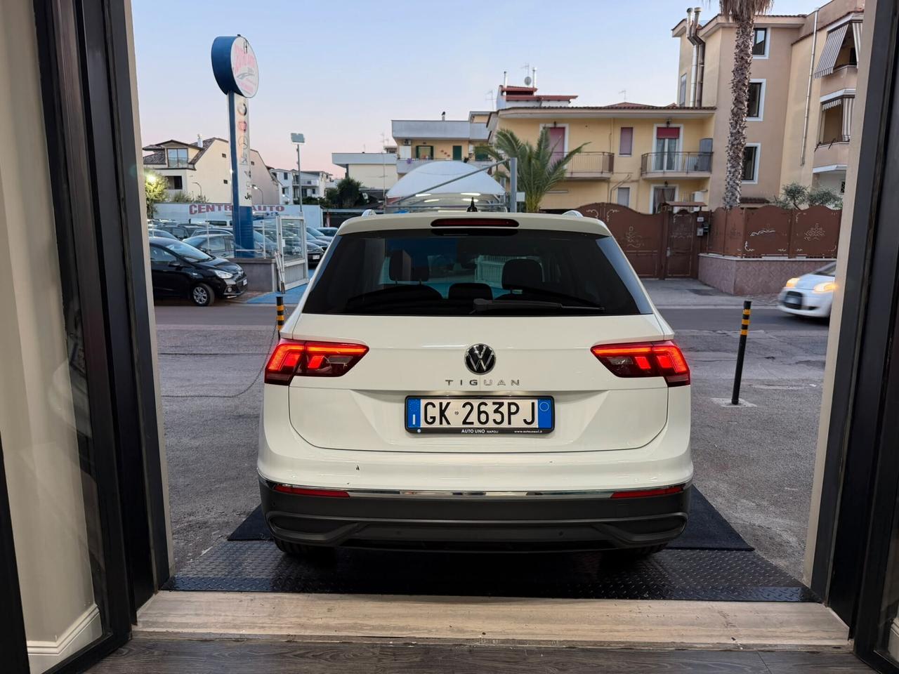 Volkswagen Tiguan 2.0 TDI 150 CV SCR DSG Elegance