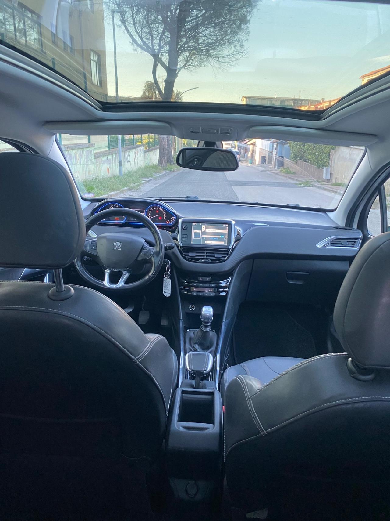 Peugeot 2008 HDI 2014 Full Navi Led Tetto