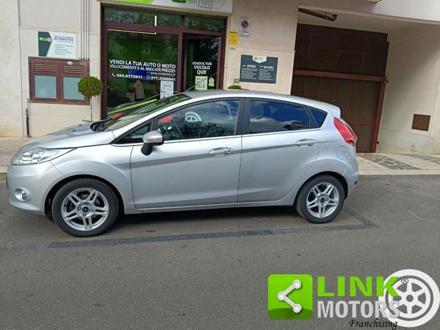 FORD Fiesta 1.4 aut. 5 porte Titanium