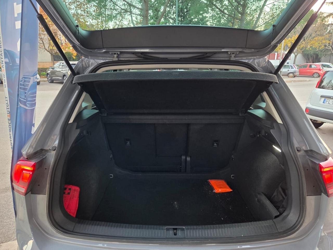 VOLKSWAGEN TIGUAN 2.0 TDI SCR LIFE 122CV ANNO 2022