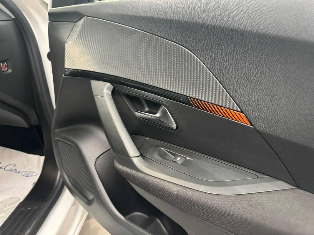 Peugeot 2008 1.2 puretech Allure Pack s&s 100cv