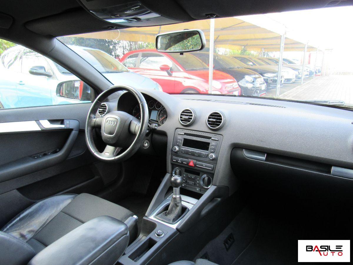 AUDI - A3 Sportback - 2.0 16V TDI S-LINE