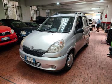 Toyota Yaris Verso 1.3i 16V cat Sol