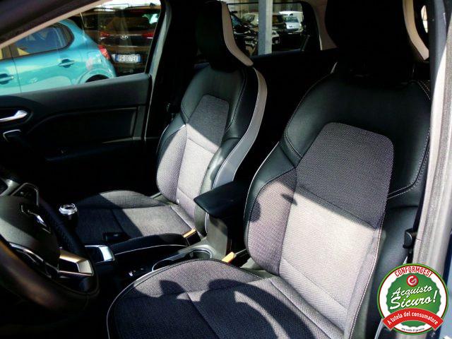 RENAULT Captur Mild Hybrid 140 CV Intens