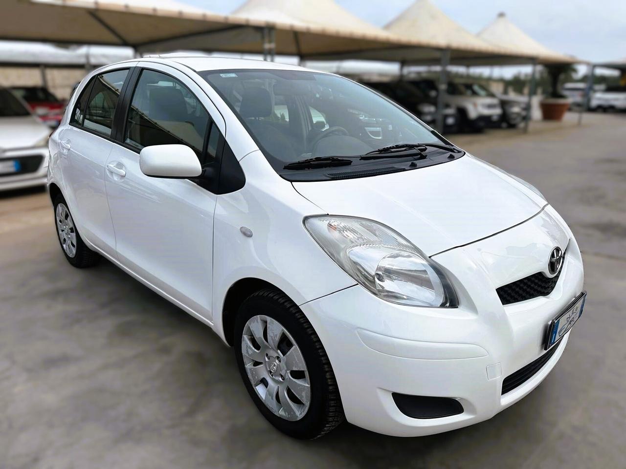 Toyota Yaris 1.0 GPL