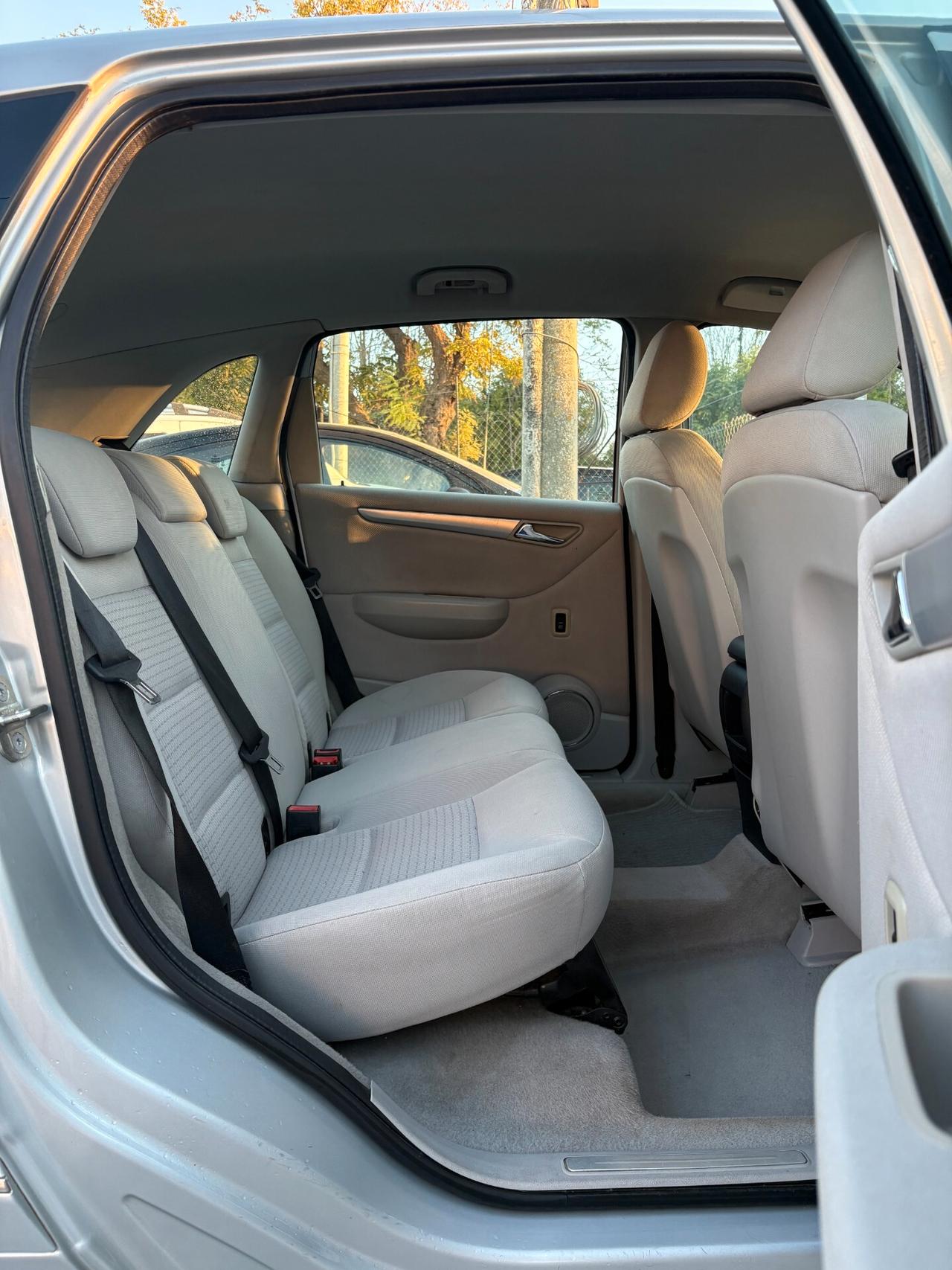 Mercedes-benz B 200 CDI