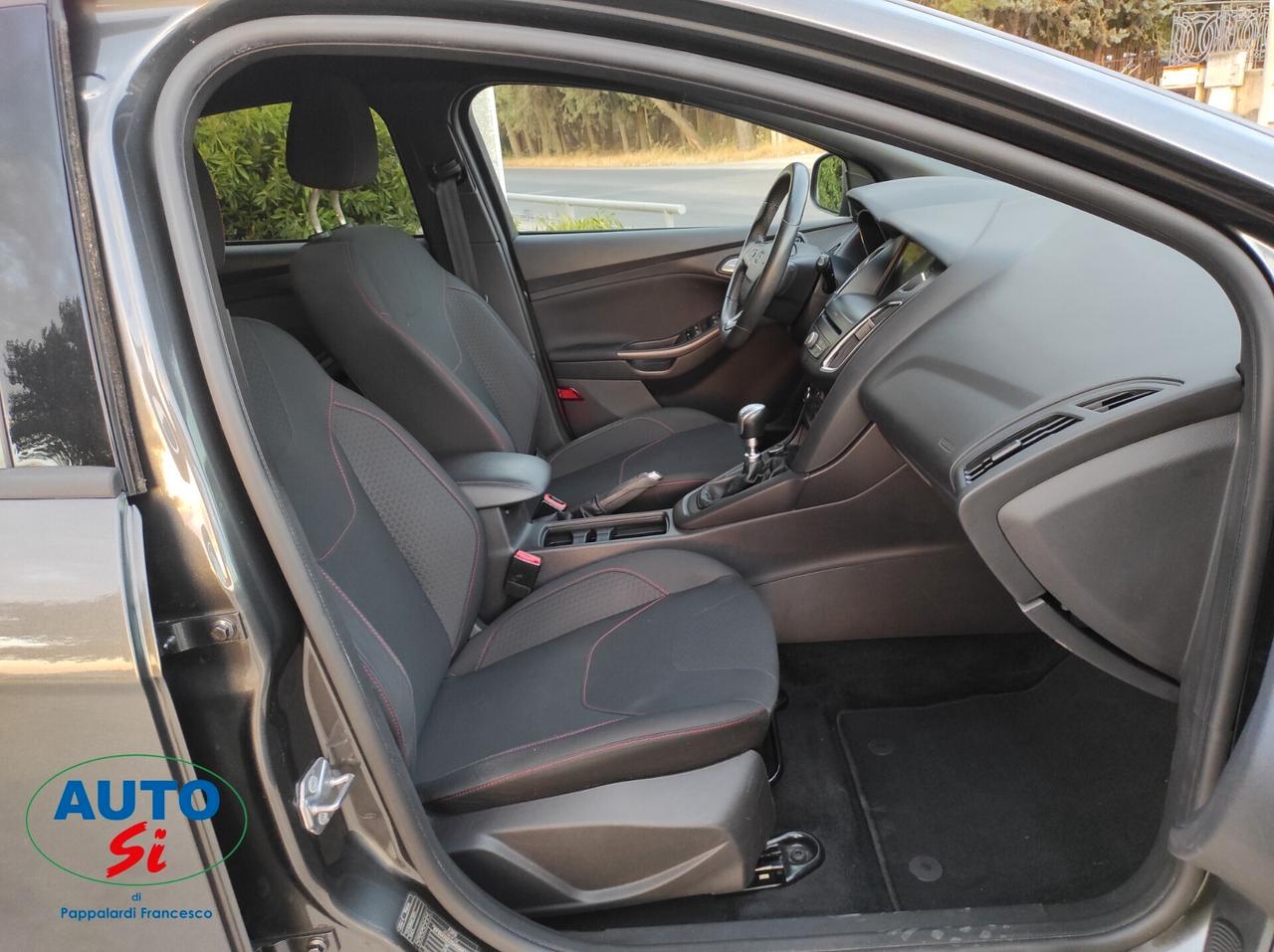 Ford Focus 1.0 Benzina - 125cv ST Line