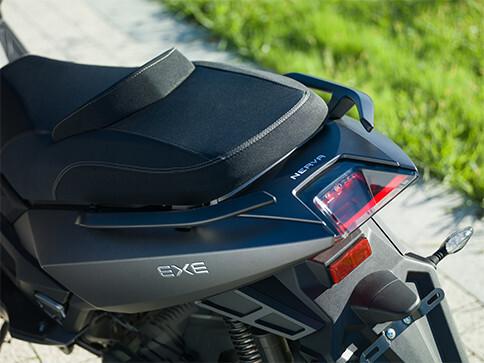 NERVA EXE MAXI SCOOTER ELETTRICO