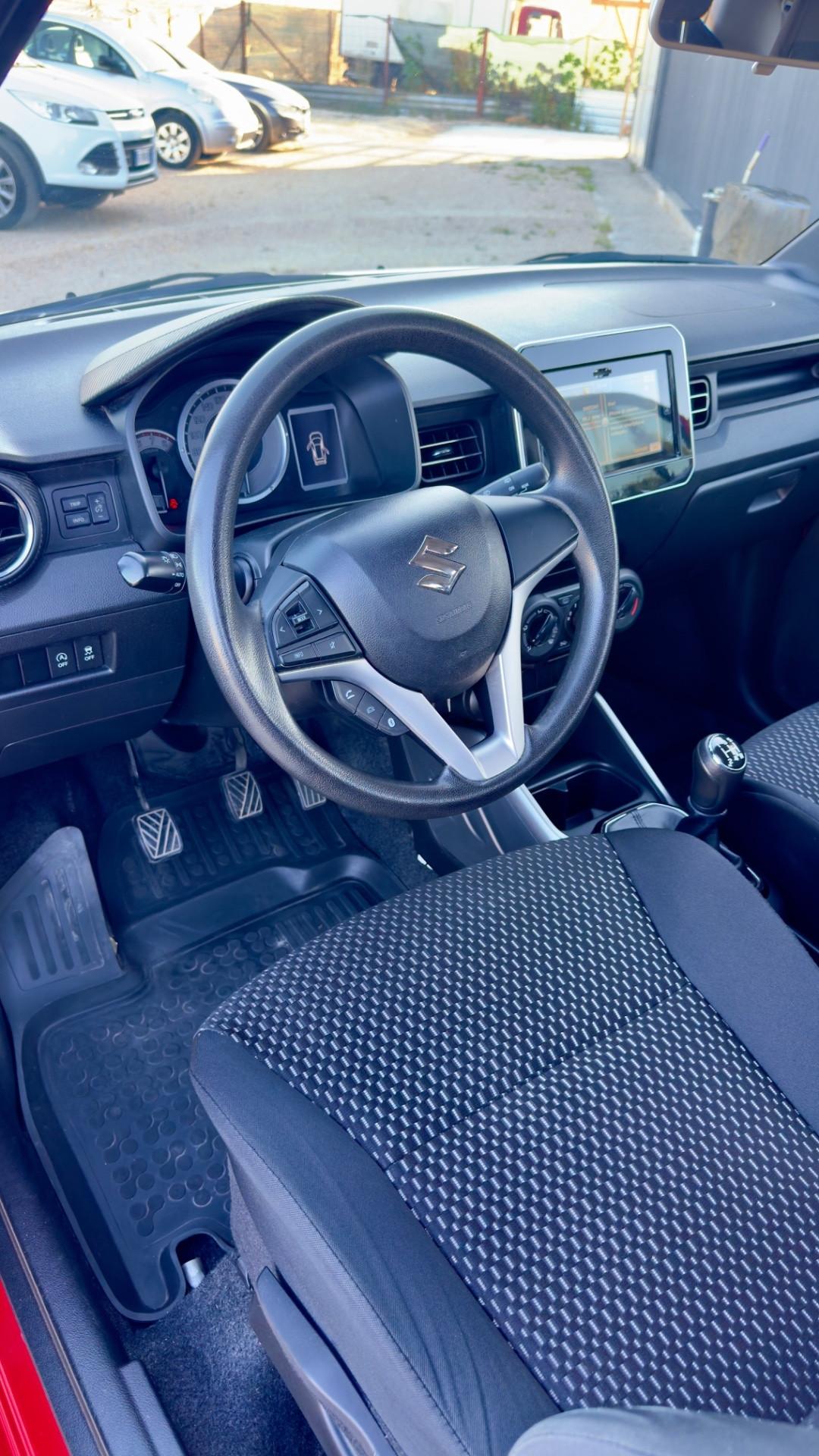 Suzuki Ignis 1.2 Hybrid Top