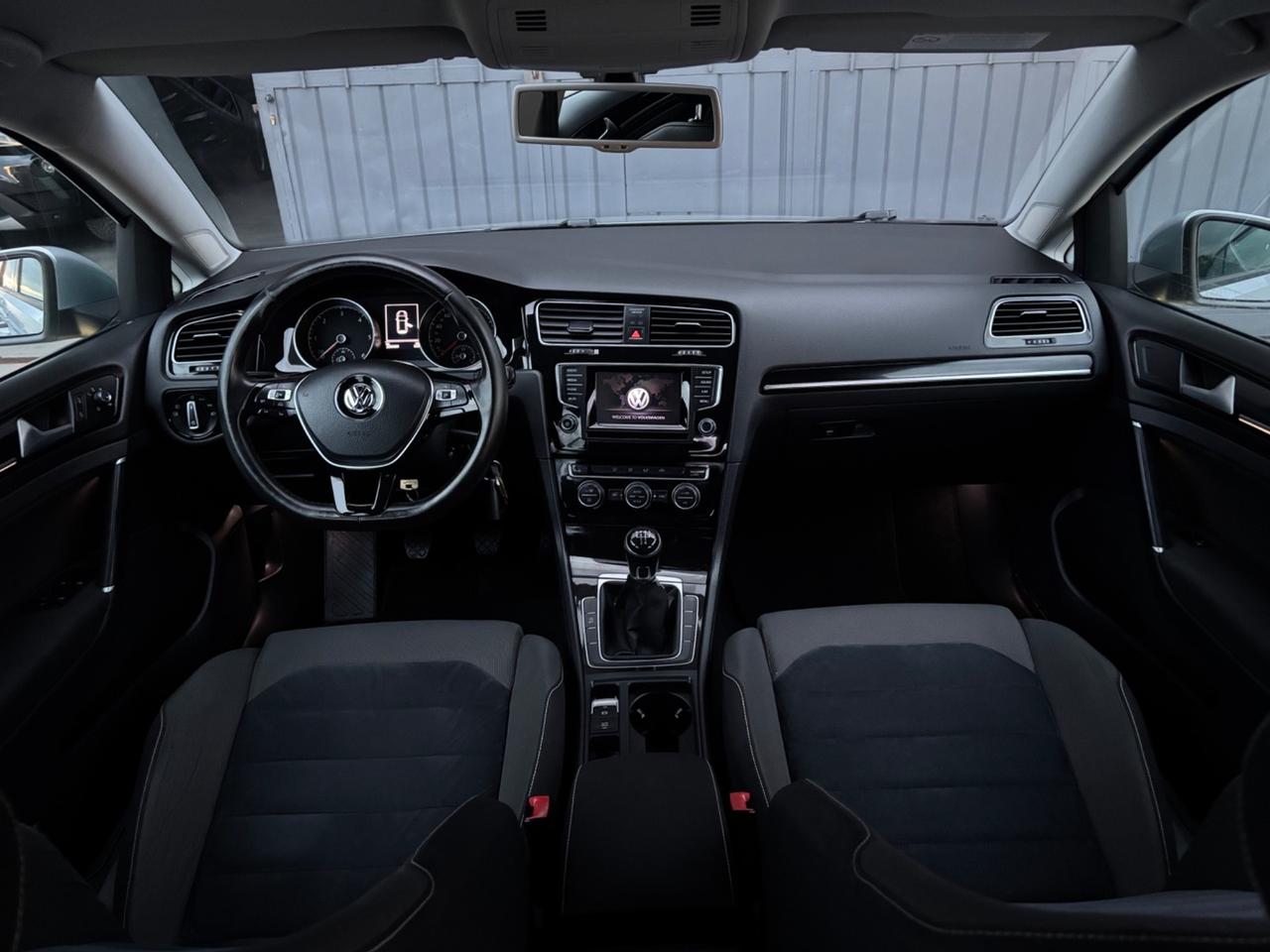 Volkswagen Golf 1.6 TDI. Highline. Garanzia 12mesi