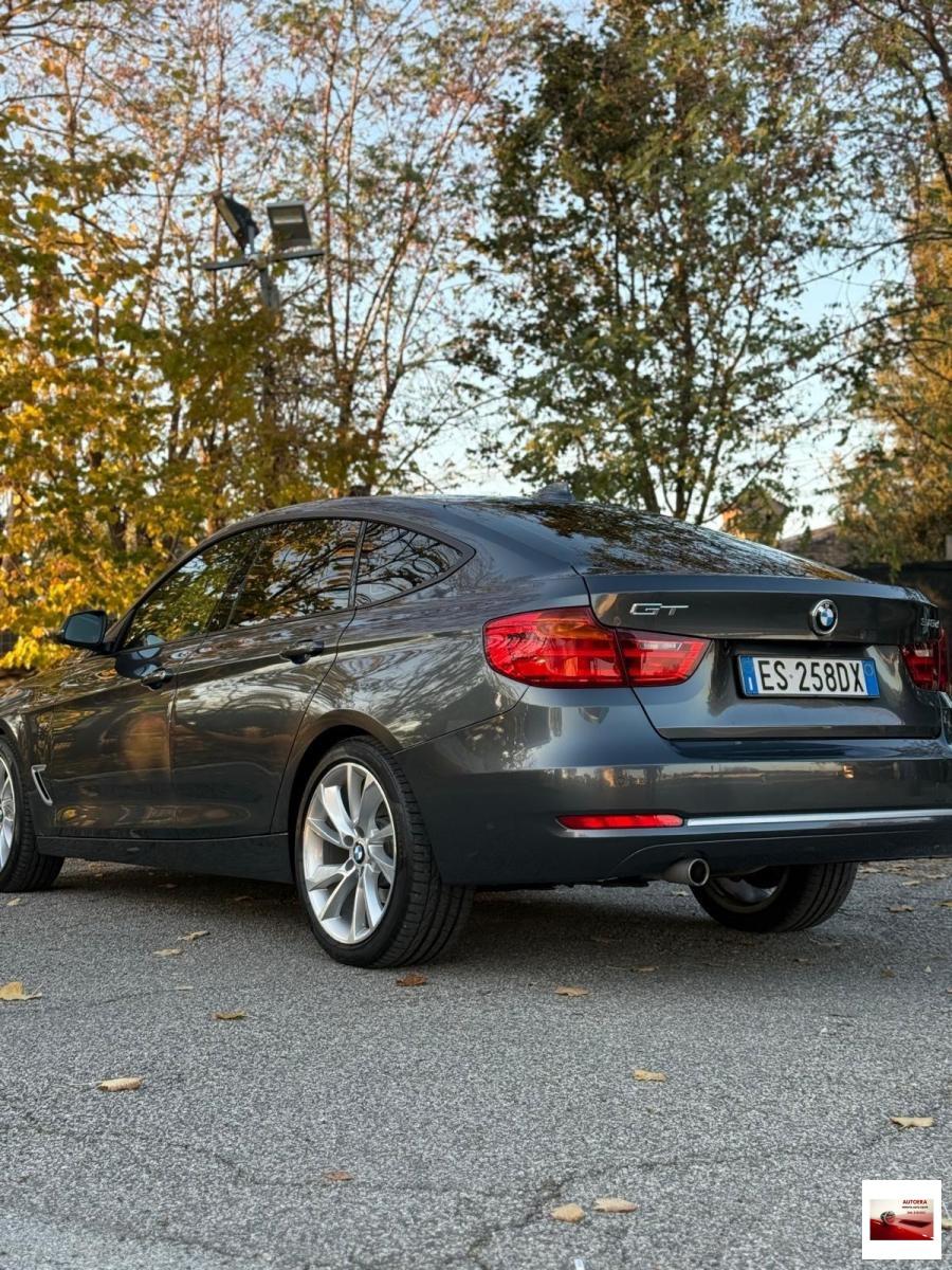 BMW - Serie 3 GT - 318d Turismo M Sport