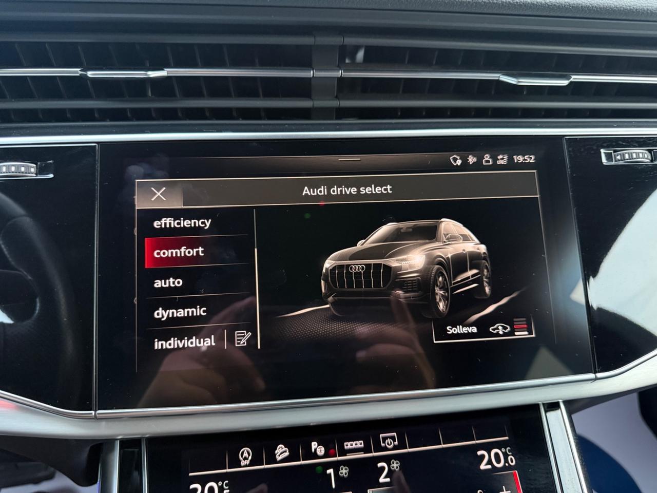 Audi Q8 50 TDI 286 CV quattro tiptronic Sport