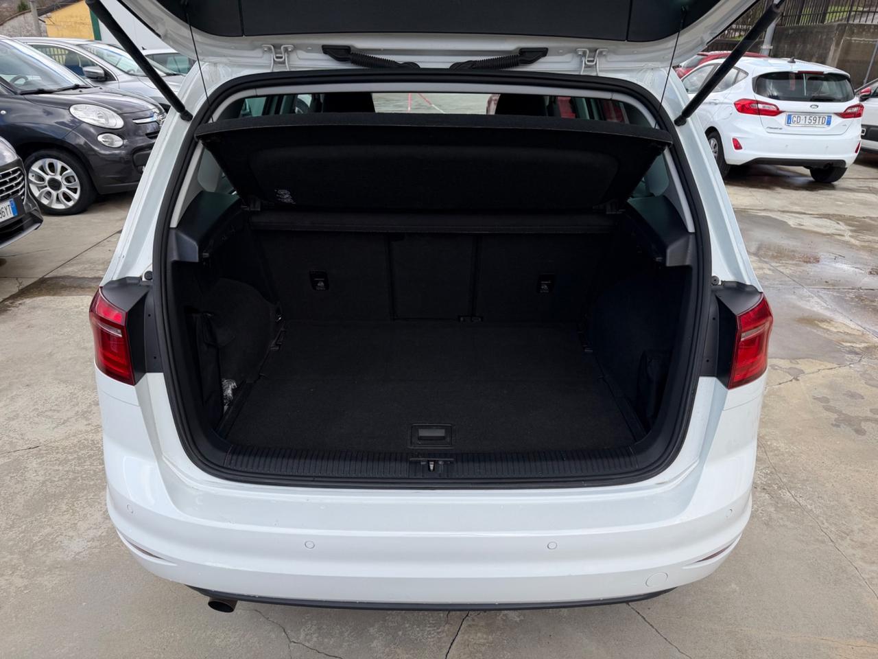 Vw Golf Sportsvan 1.6TDI 110CV Highline BlueMotion Technology