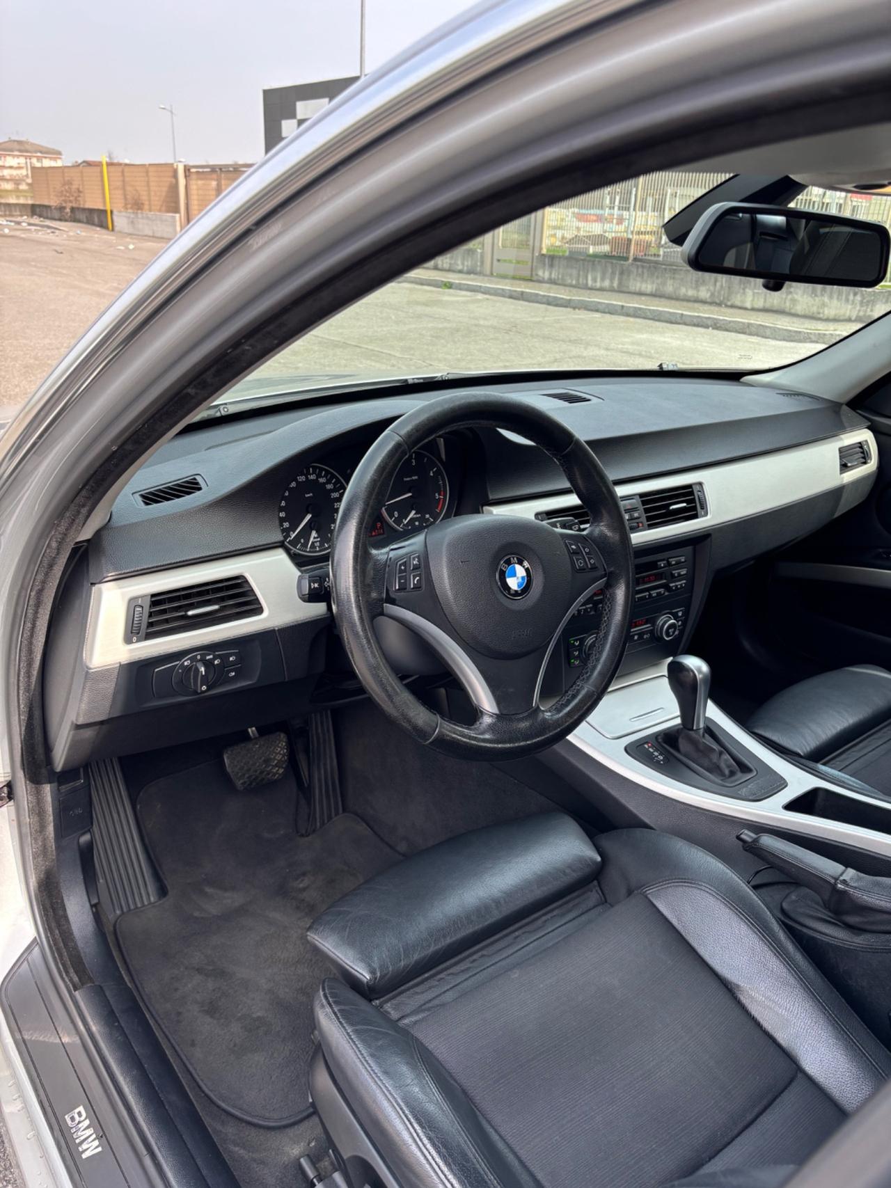 Bmw 330d cat Touring Attiva GARANZIA UNI PRO