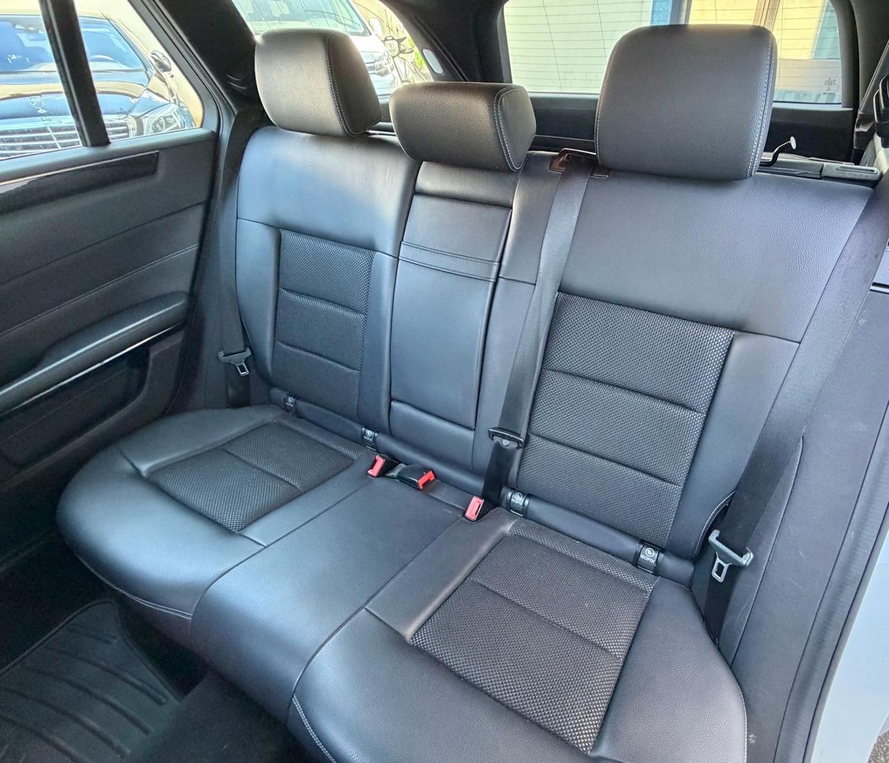 Mercedes-benz E 250 BlueTEC S.W. 4Matic Automatic Premium