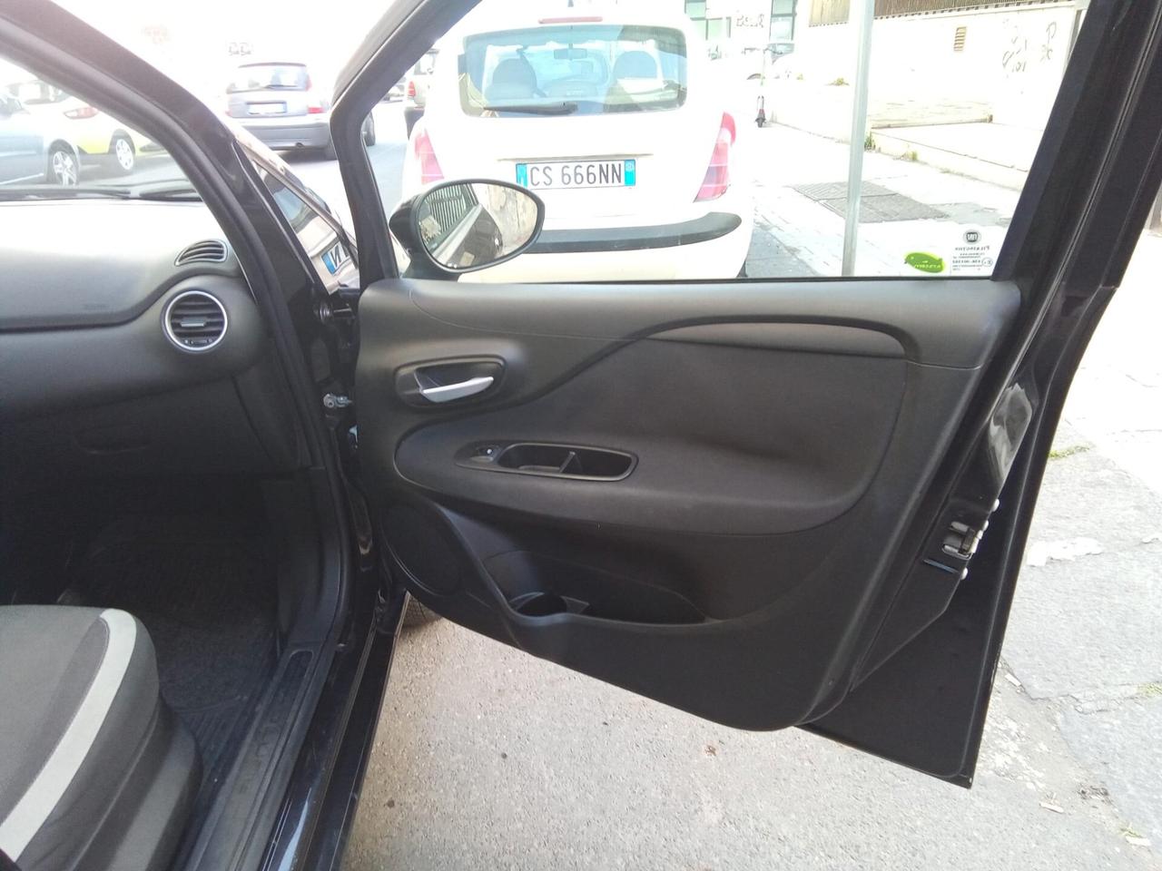 Fiat Punto 1.4 8V 5 porte Natural Power Lounge