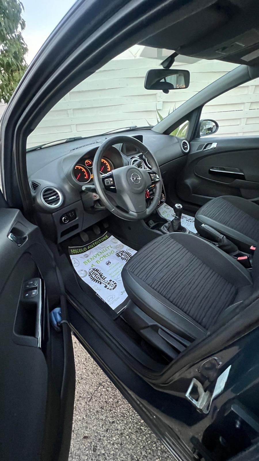 Opel Corsa 1.2 5 porte GPL unico proprietario