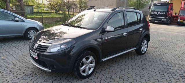 DACIA Sandero Stepway 1.6 8V