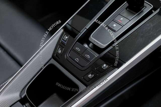 Porsche 992 TURBO S CABRIO|LIFT|BURMESTER|INNODRIVE|CARBO