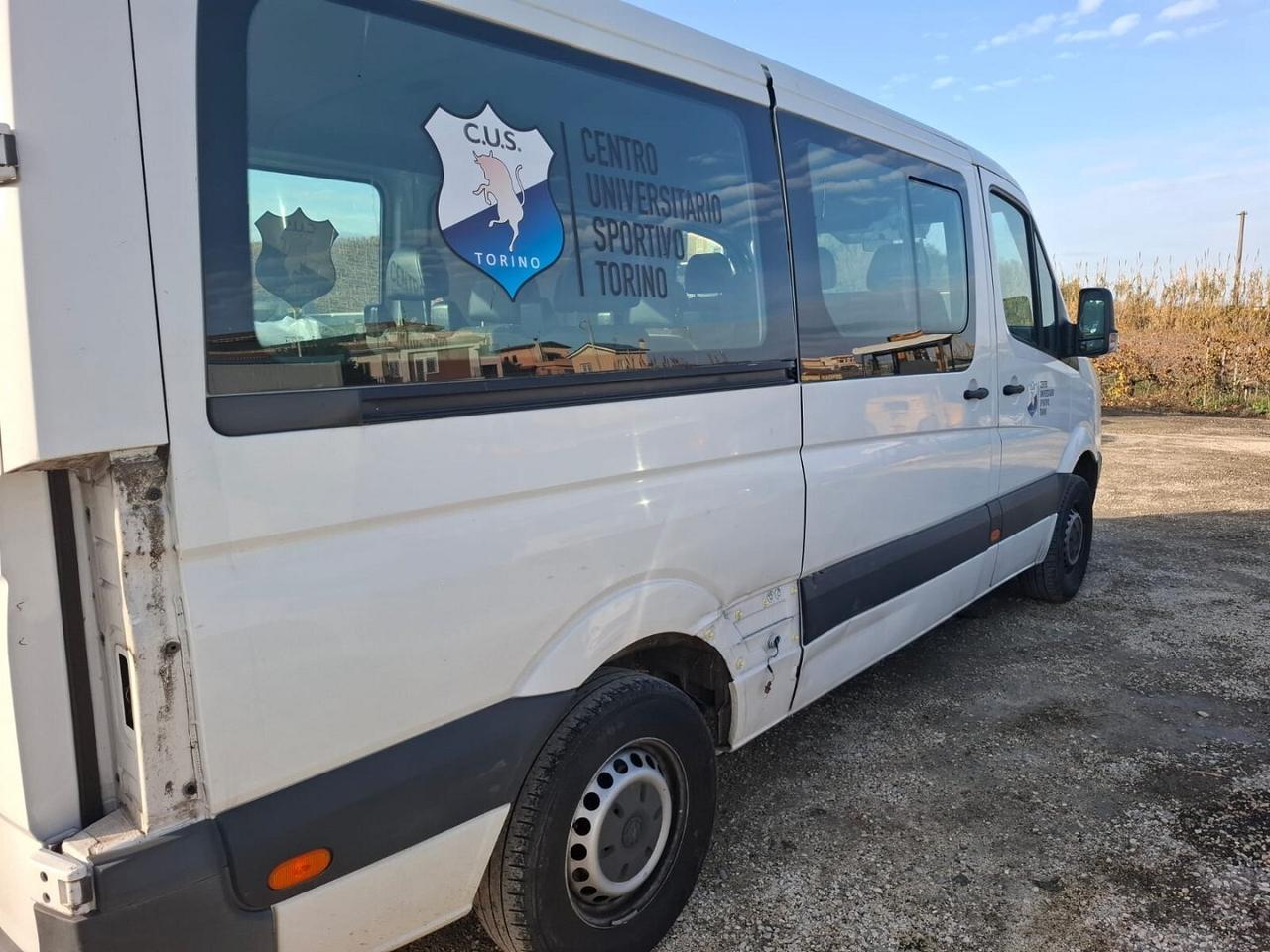 VW CRAFTER 2.0 SINISTRATO 9 POSTI MARCIANTE