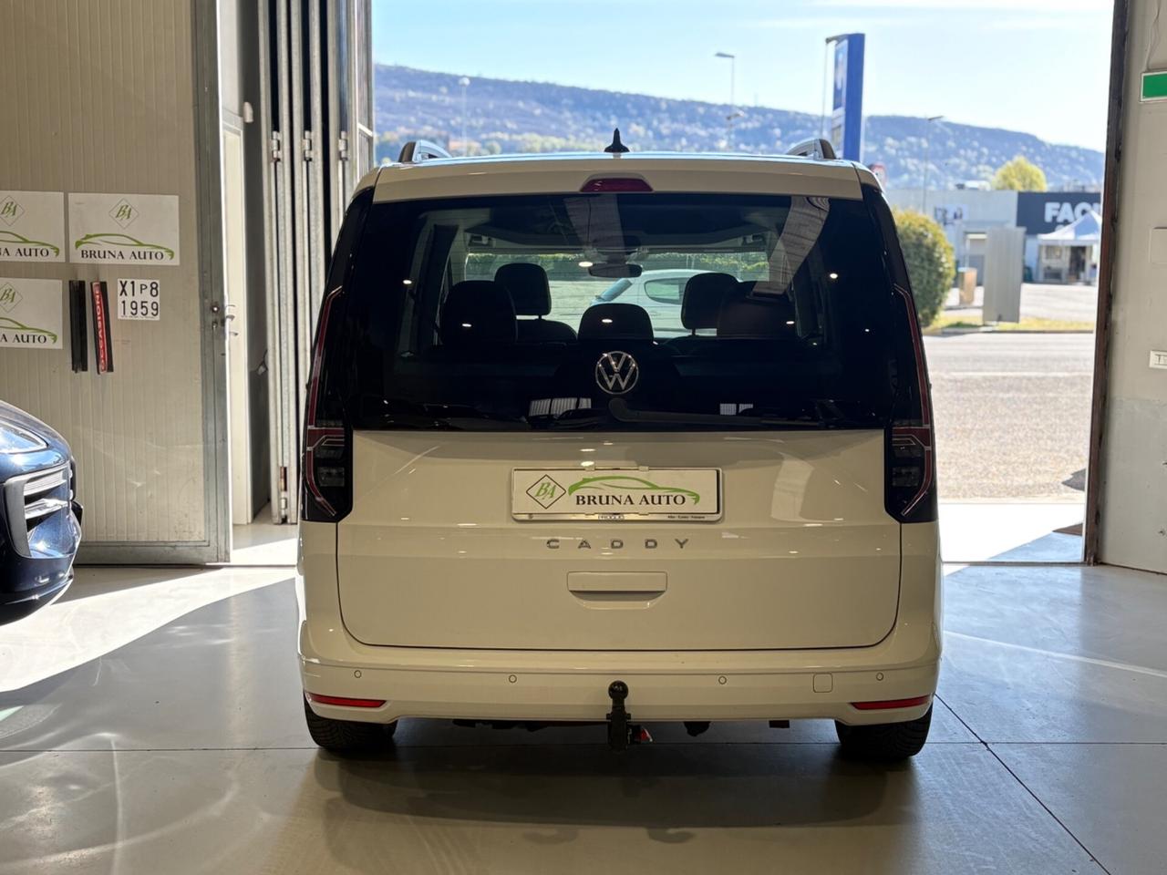 Volkswagen Caddy 2.0 TDI 102 CV Space Maxi