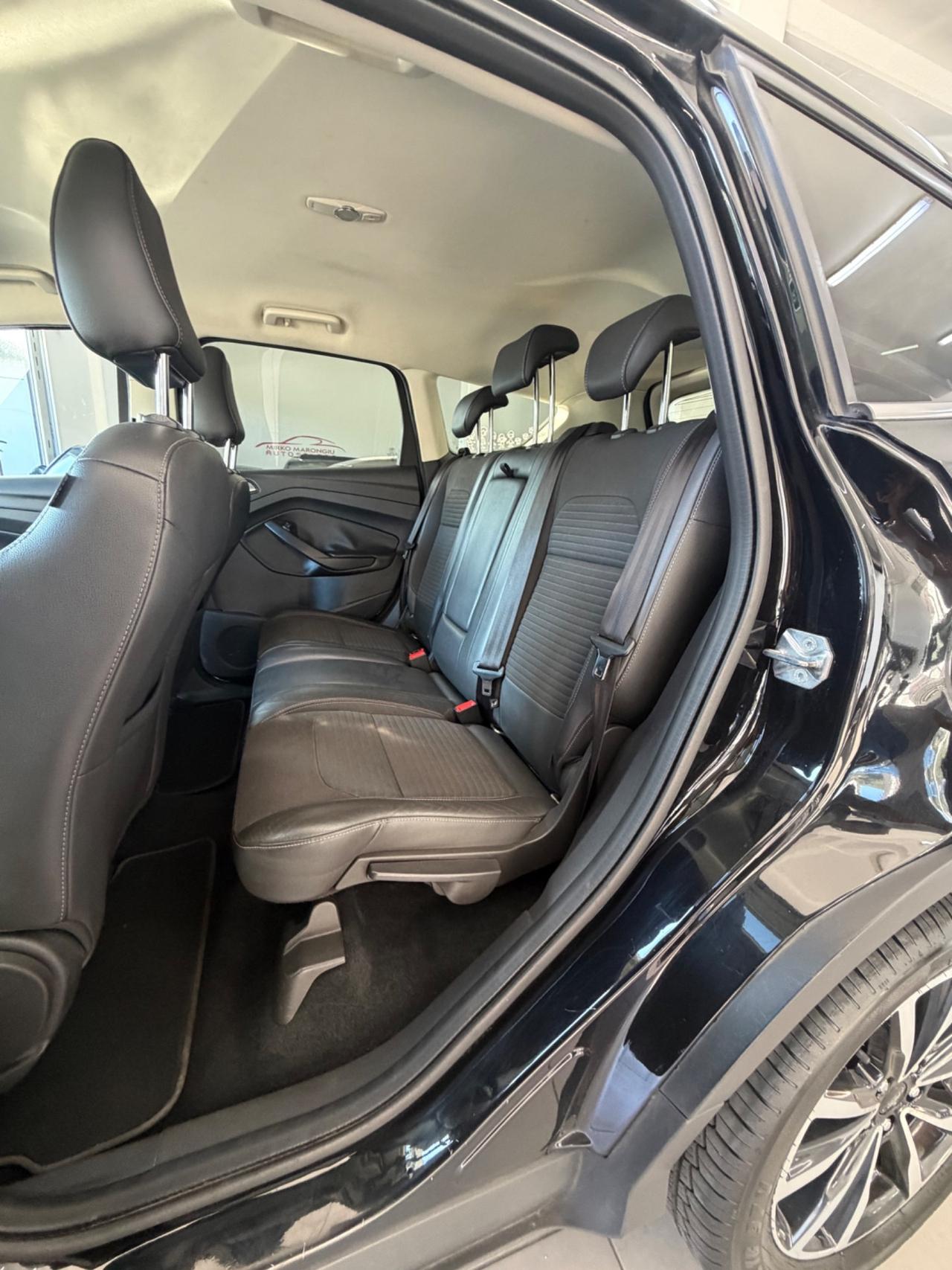 Ford Kuga 1.5 120 CV 2WD ST LINE finanziabile