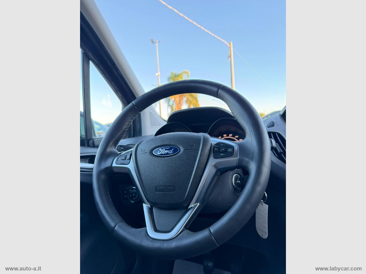 FORD Tourneo Courier 1.0 EcoBoost 100 CV TITANIUM