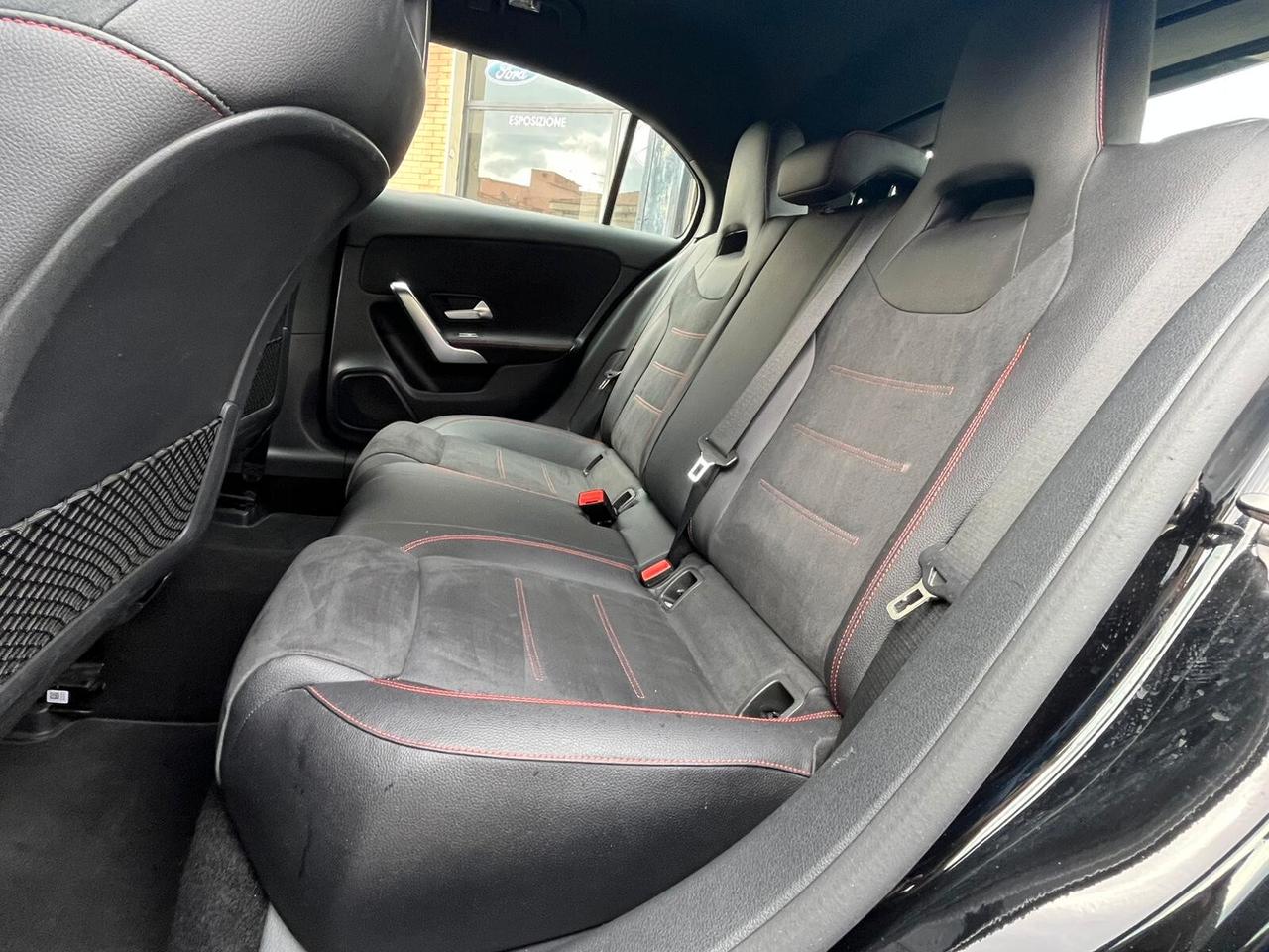 Mercedes-benz A 200 d Automatic Premium AMG INTERNO/ESTERNO