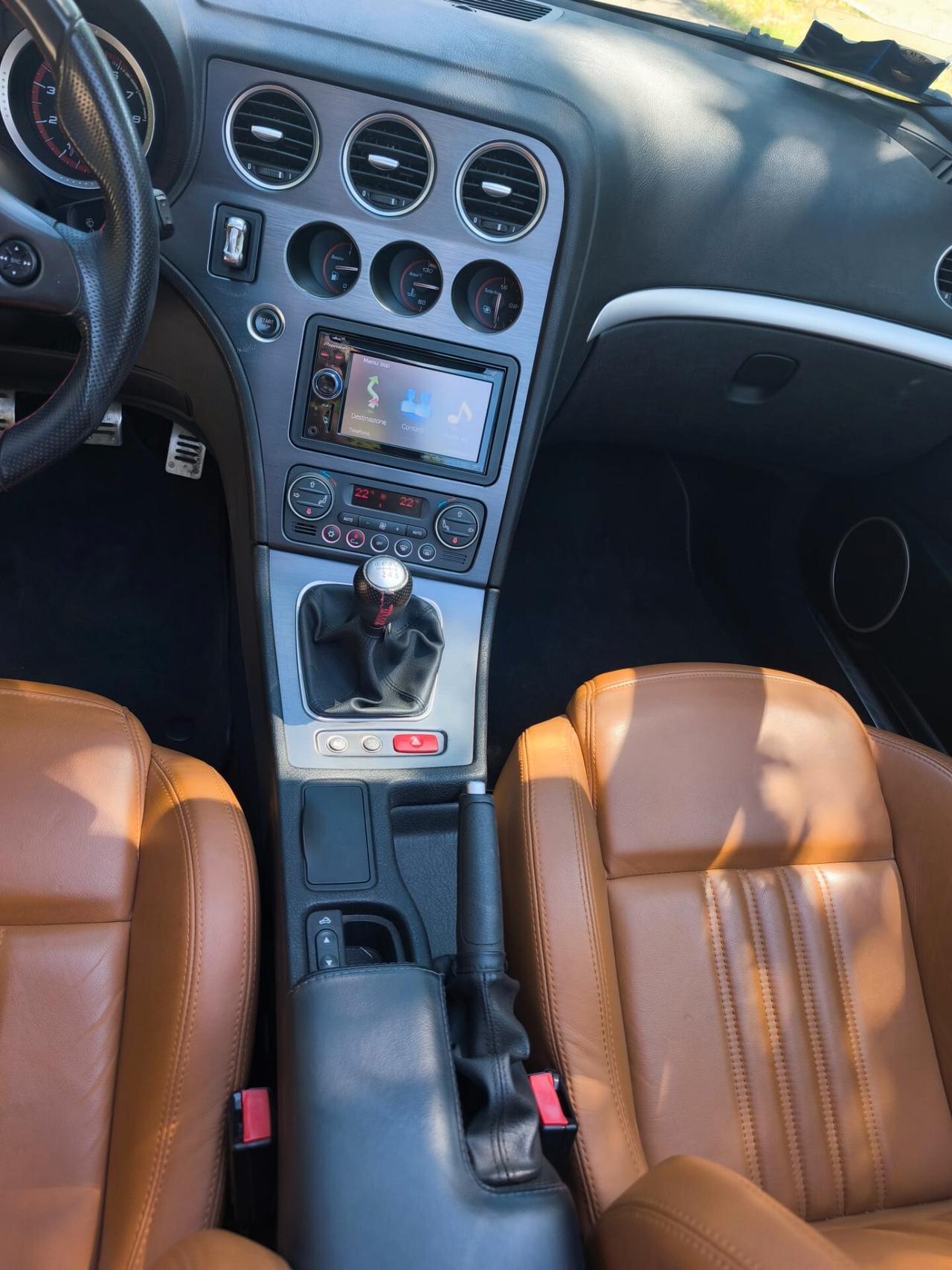 Alfa Romeo Spider 1750 TBi