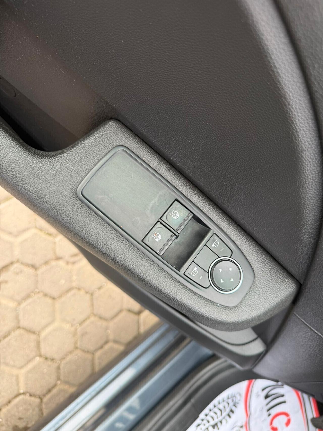 Renault Clio Blue dCi 100 CV 5 porte Business