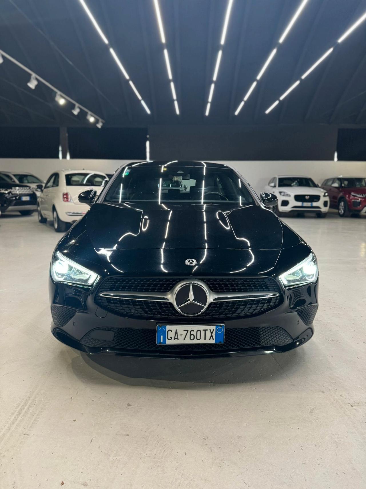 Mercedes-benz CLA 180 Shooting Brake Executive