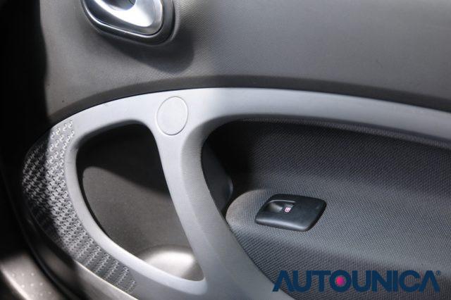 SMART ForTwo 90 0.9 TURBO TWINAMIC PASSION OPACA TETTO PANORAMA
