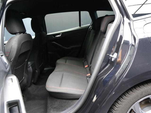 FORD Focus 1.0 EcoBoost Hybrid 155 CV Powershift SW ST-line