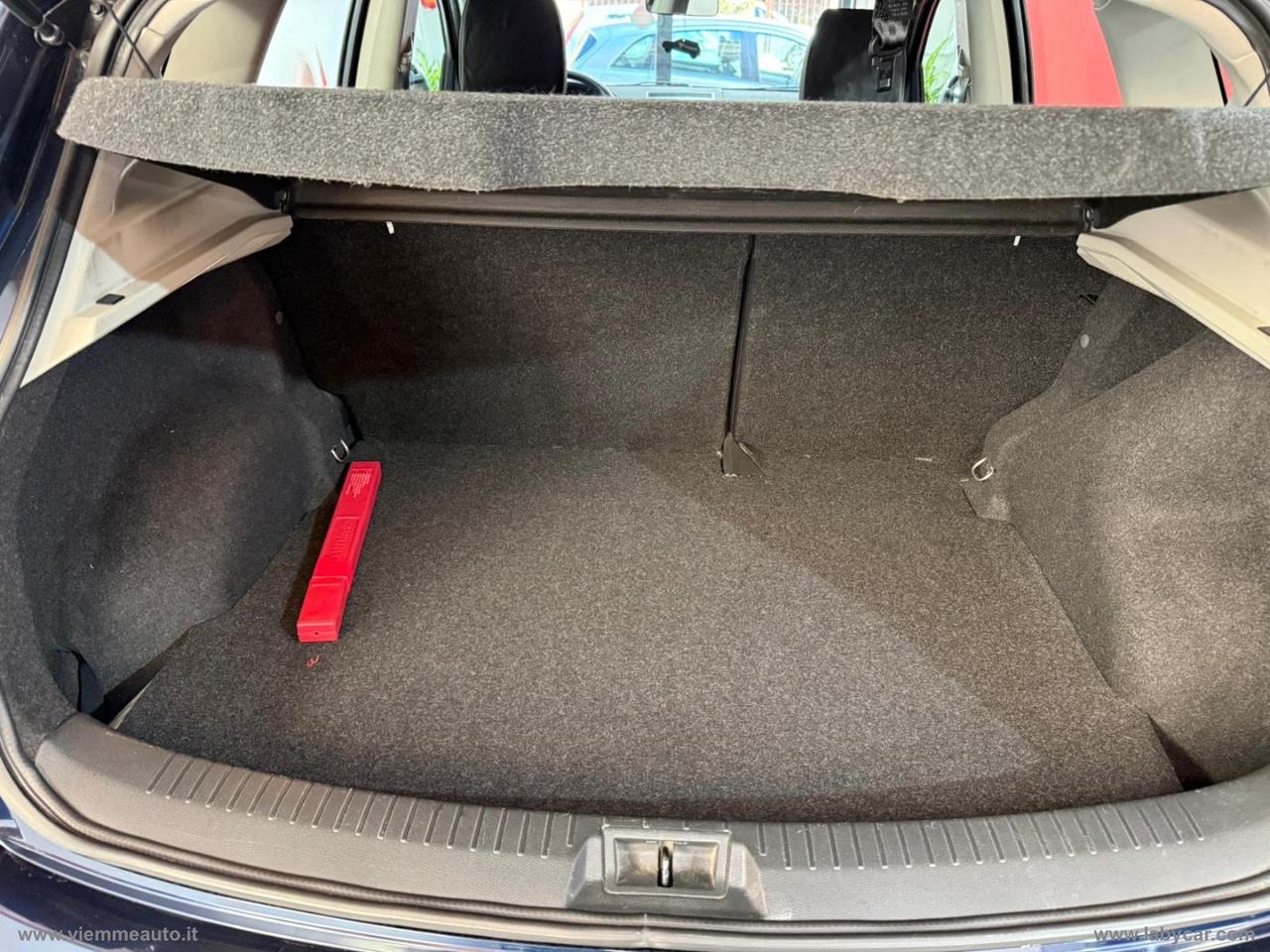 NISSAN Qashqai 2.0 dCi DPF Tekna