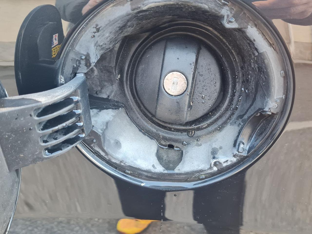 Peugeot 207 1.4 HDI FAP 70 X-Line #8141