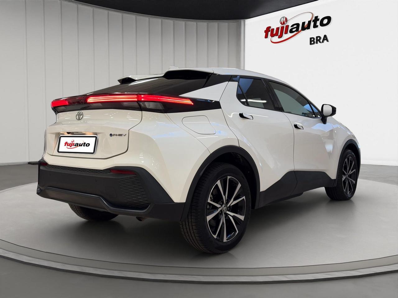 Toyota C-HR 2.0 phev Trend eco fwd e-cvt